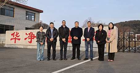 Brazilian mining customers visited Chengde Huajing Activated Carbon for inspection and factory inspection, discussing new opportunities for cooperation in gold extraction activated carbon
